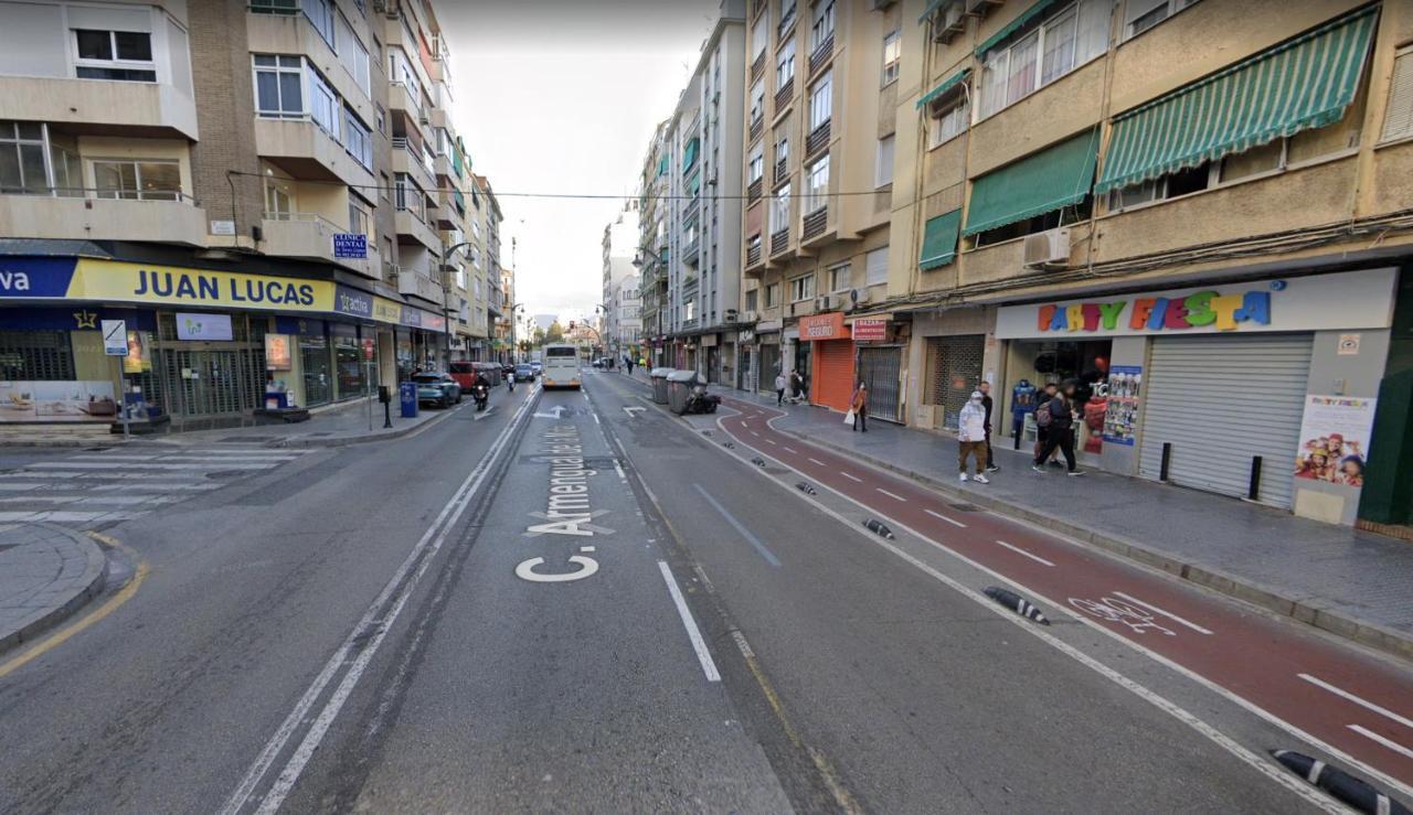 Holidays2Malaga 2 Bedroom Armengual De La Mota Close Shopping Center Bagian luar foto
